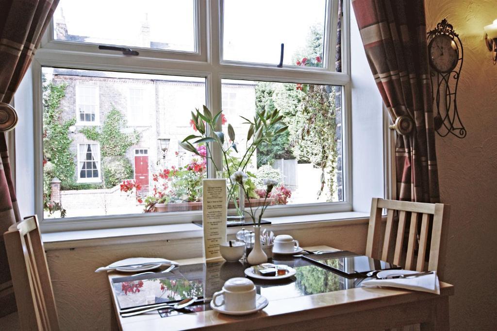 Pinfold Guest house York