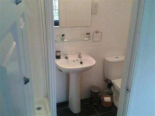 Guest house The Chequers 3*
