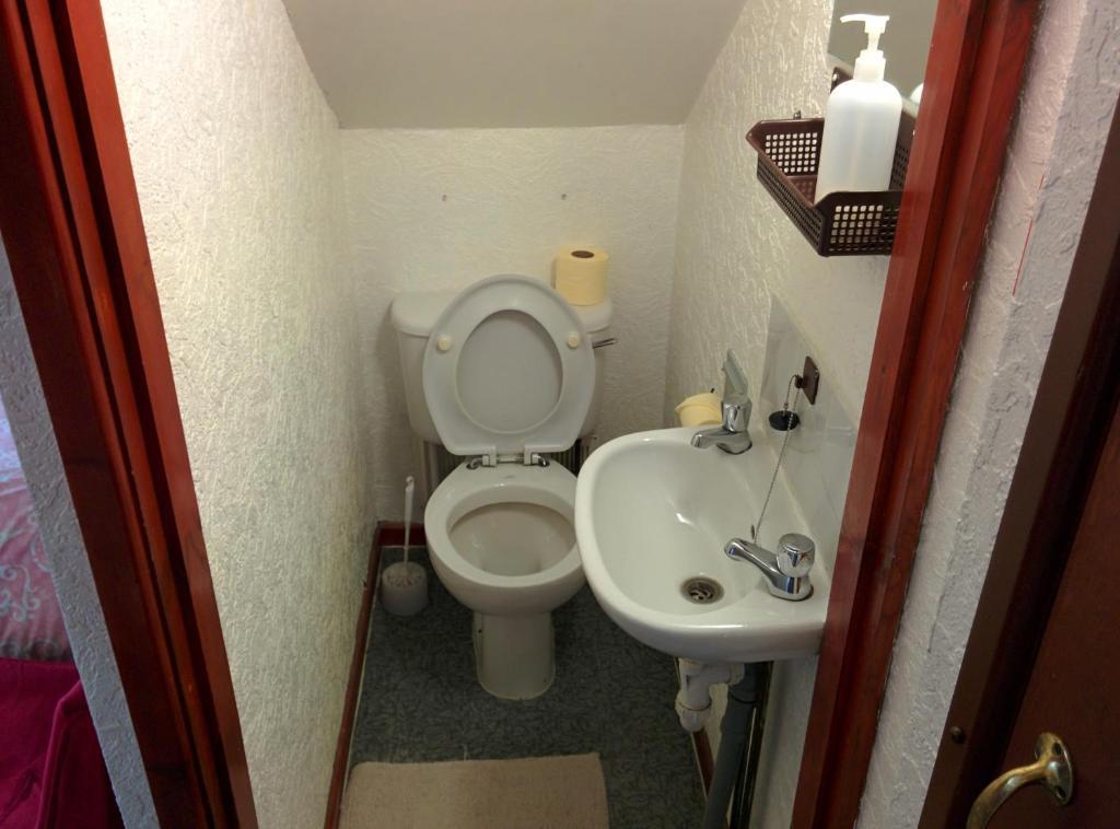 Hostel Astley House