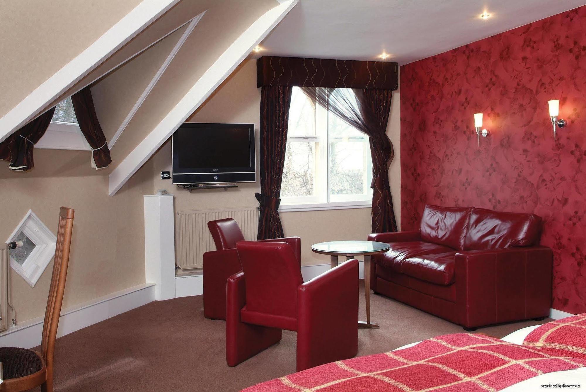 Hotel The Dean Court 4*