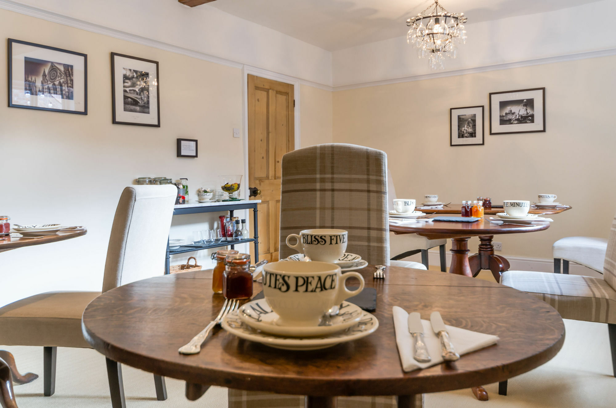No93 Oower Hoose 4*