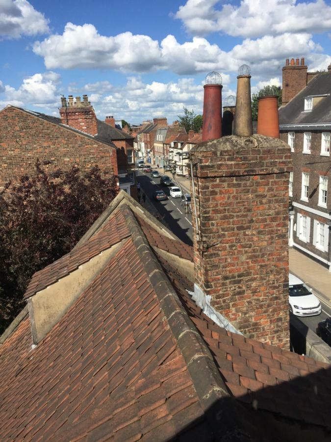 Guest house Intown - 60 Second Walk 2 Minster! York