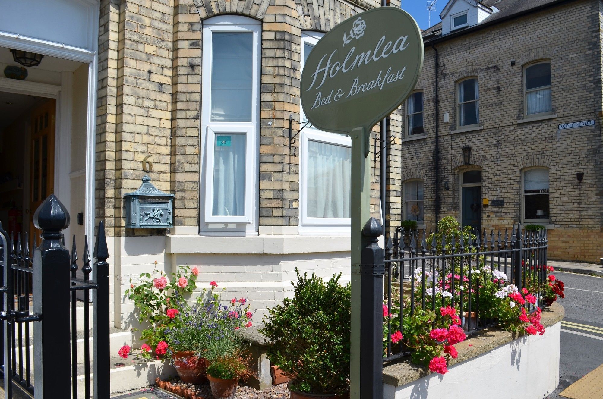 Guest house Holmlea