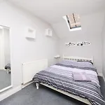 John\'S House