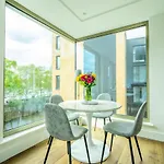 Waterfront @ Ryedale House