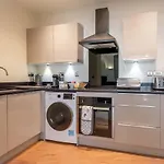 Hunter House Holiday Apartment - York