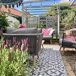 Farmhouse , Quirky 3/4Bed Period Home With Hot Tub