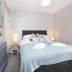 City Centre Apartment - Within York Bar Walls