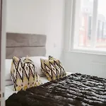 Apartment 3 1 Bedroom, Sleeps X 4