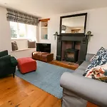 Yon Cottage