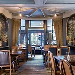 Guy Fawkes Inn