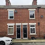 The Knavesmire - Quaint Victorian Home With Free Parking