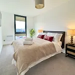 City Style Apartment 36 With Free Secure Parking