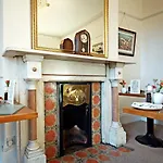 Bronte Guest House