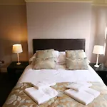 Gillygate Guest House