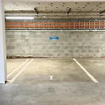 Apartment 21 Two Bedroom- With Secure Parking And Free Onsite Gym