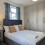 Rooms Near City Centre Private Bath Free Parking