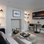Tanner\'S Nook