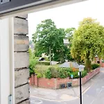 Apartment 11 Bluebridge With Free Parking