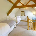 Hornington Lodge