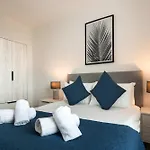Modern & Cosy 1 Bedroom Apartment In York