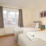 The Colenso - Stunning Period Home With Free Parking