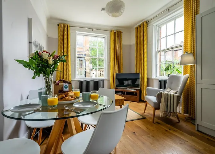 Foss Bridge Apartment