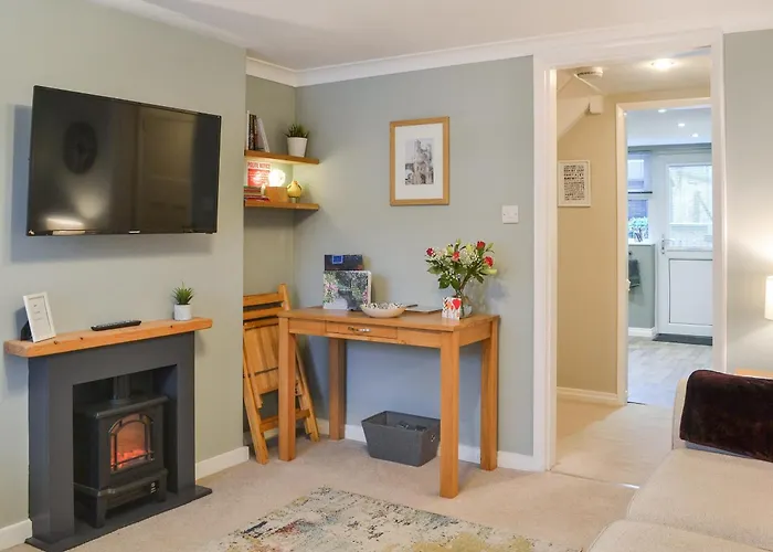 Middle Cottage