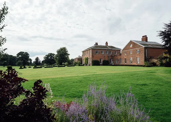 Houghton Hall Holiday Residence