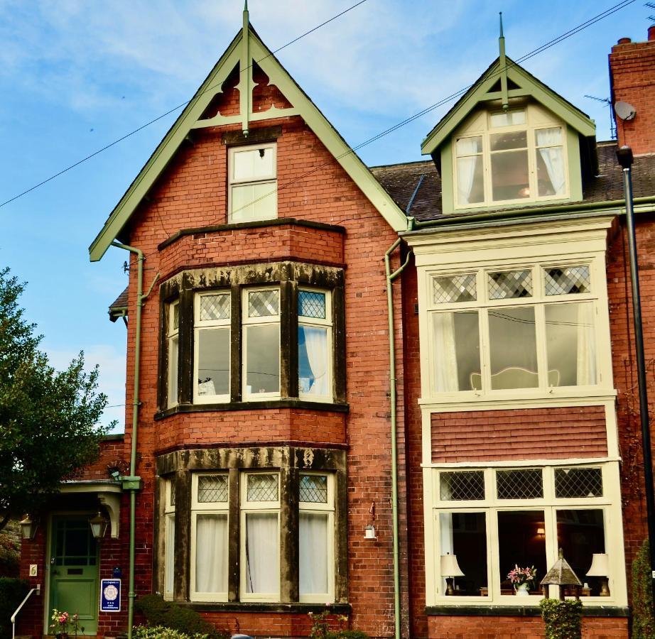 Guest house Georges Place 3*