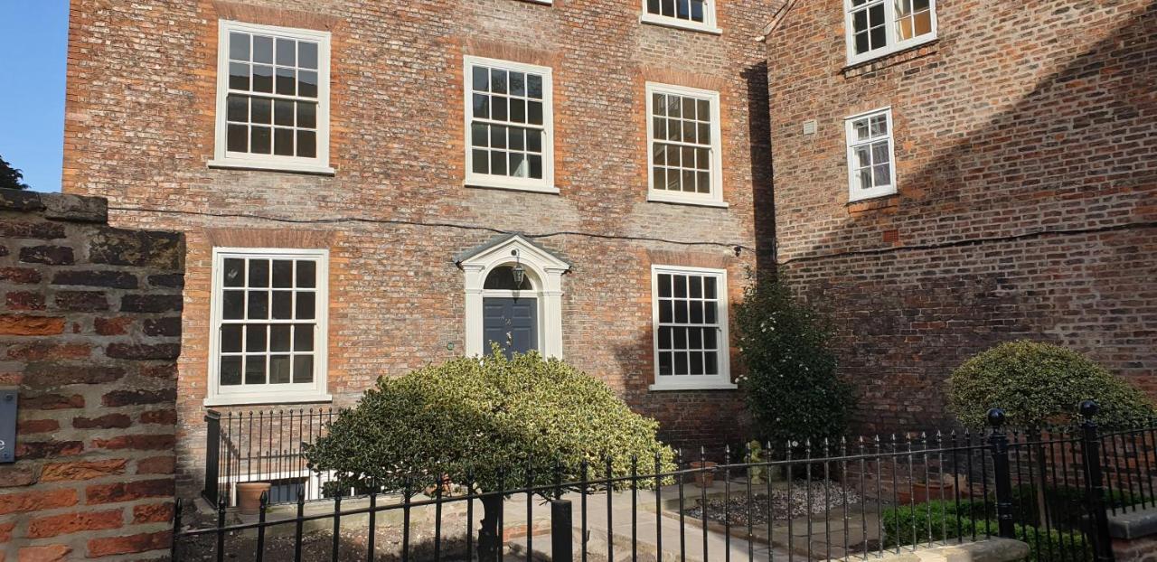 14 St Saviours Place, Holiday home York