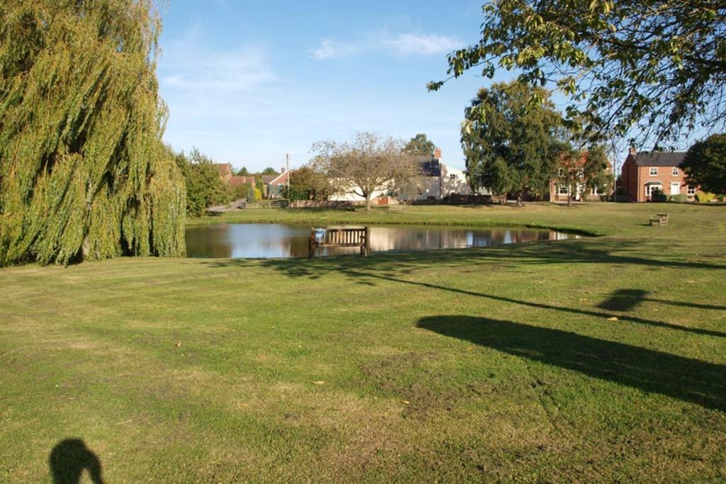 Self-contained Annex - Beautiful Village Near