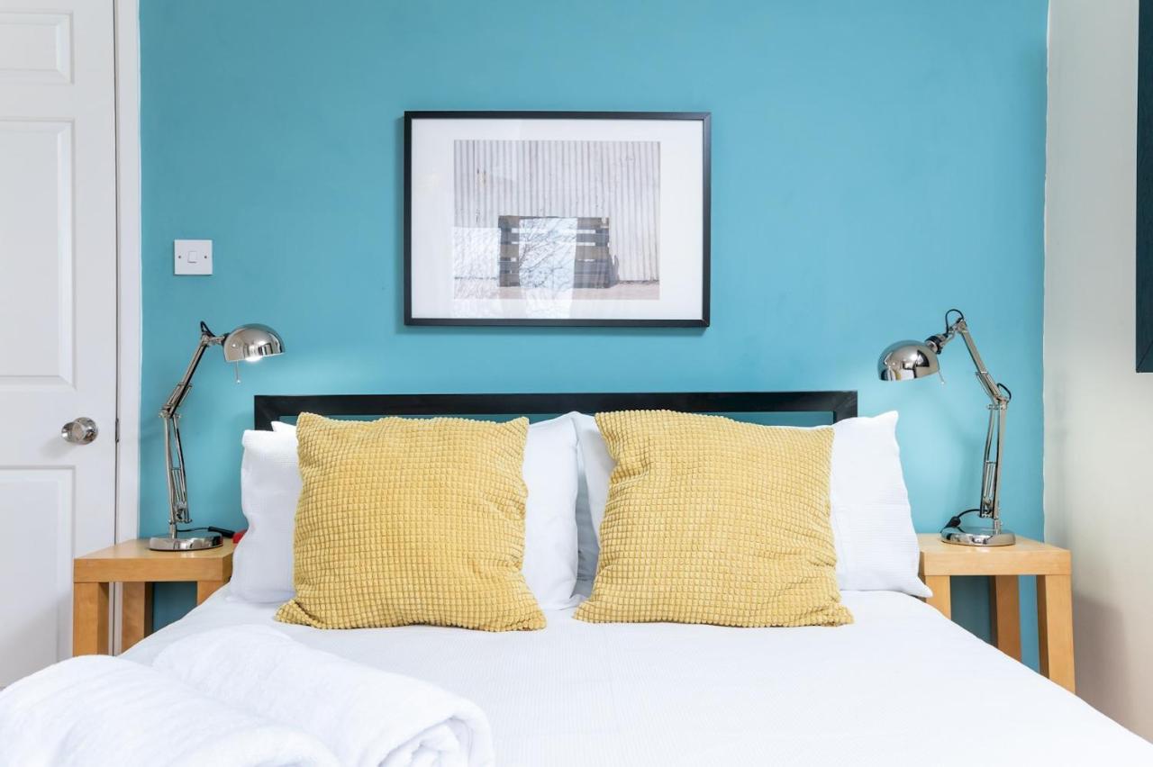 Holiday home Pass The Keys Spacious Townhouse With 900 Mbps Wifi And Parking York