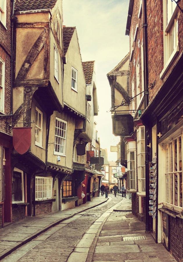 The Croft - Free Allocated Parking Apartment York