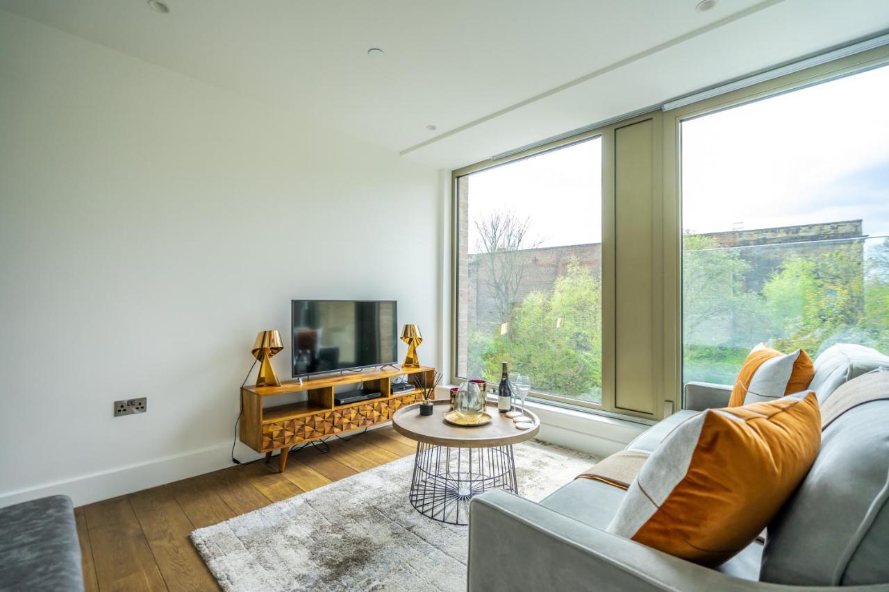 Waterfront @ Ryedale House *