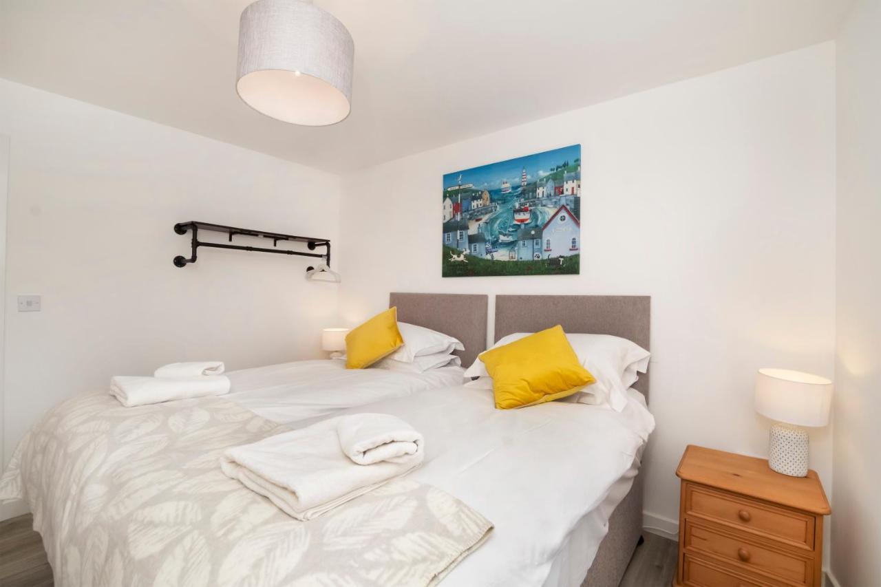 Apartment Livingstone Street With Free Parking