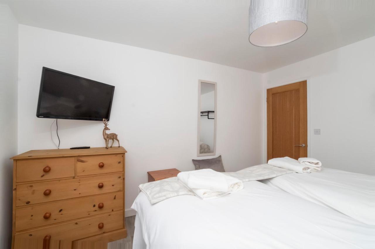 Livingstone Street With Free Parking Apartment York