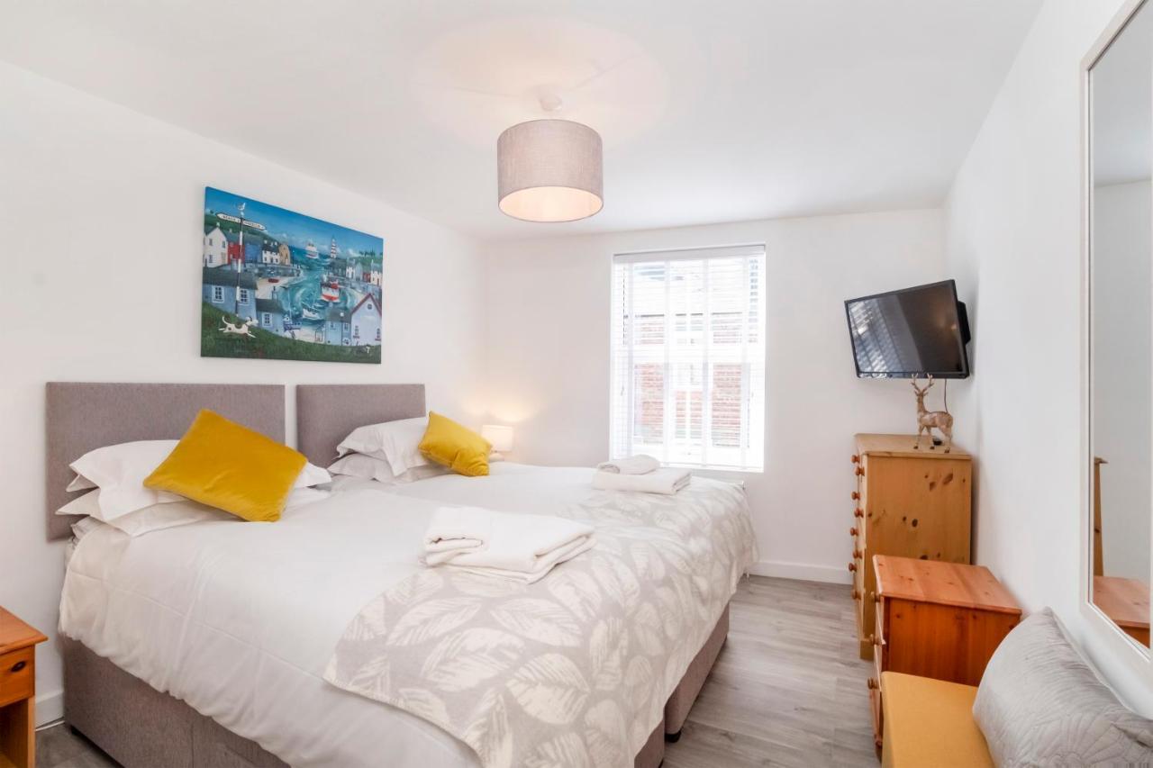 Livingstone Street With Free Parking Apartment York
