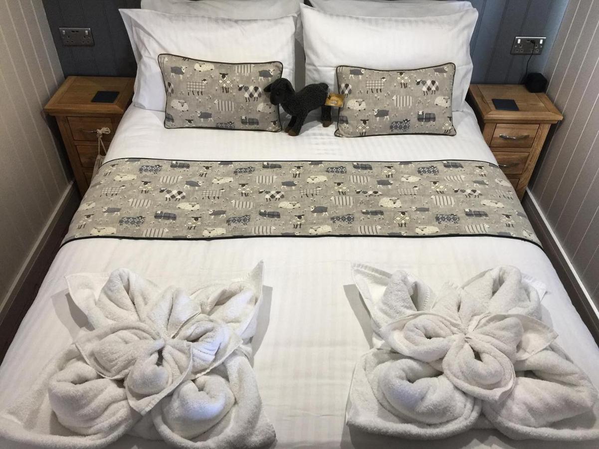 Springwood Shepherd Huts Glamping York