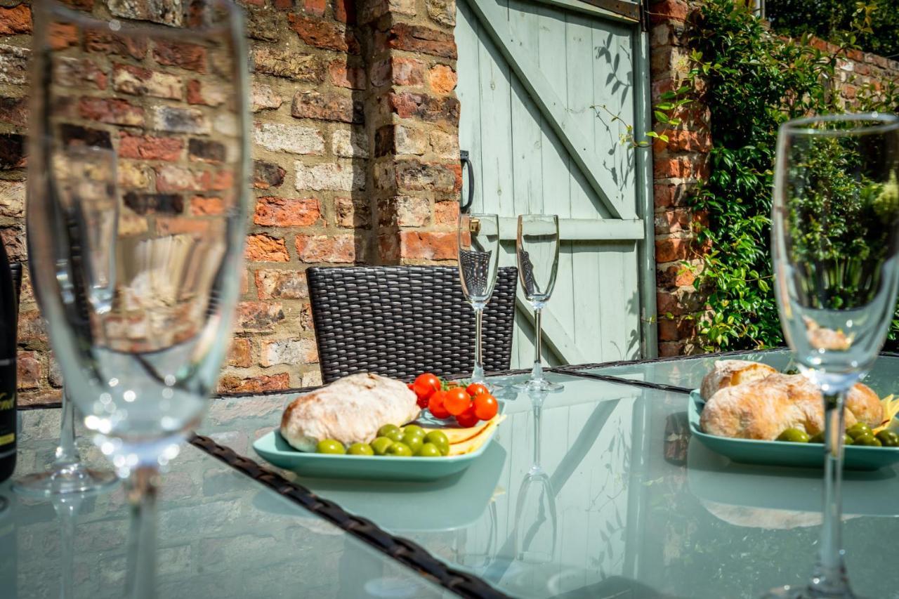 76 Nunnery Lane Holiday home *