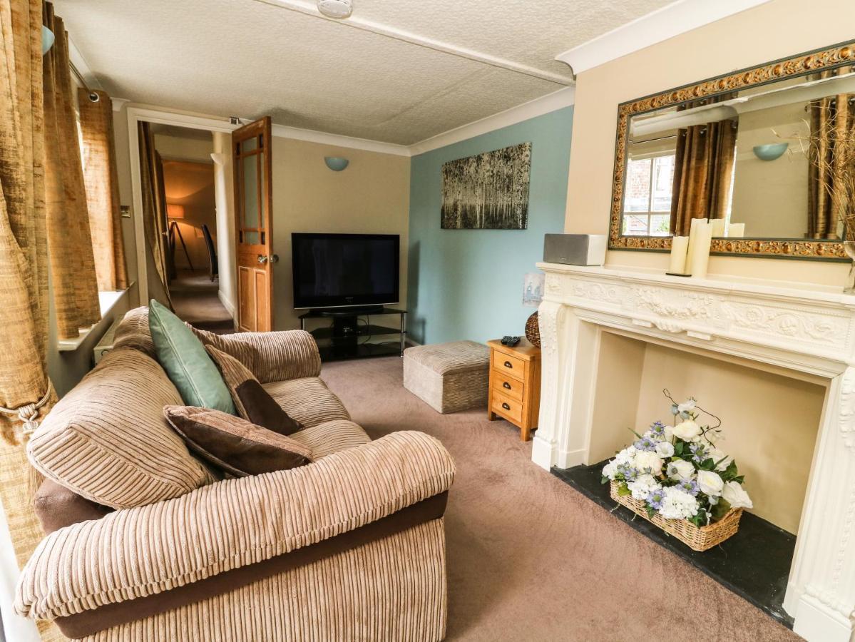 Blacksmiths Retreat, 50 Holgate Road Apartment