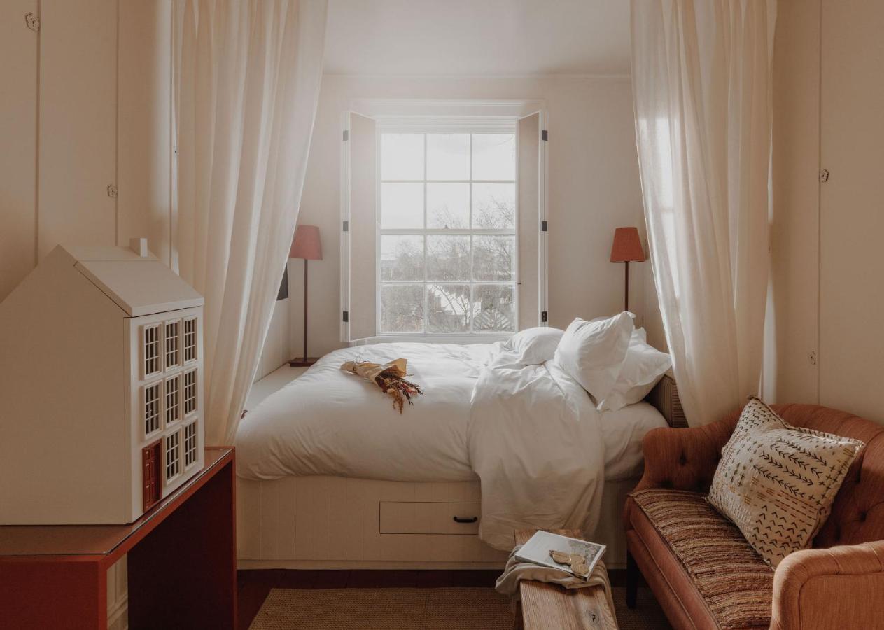 No 1 By Guesthouse,
