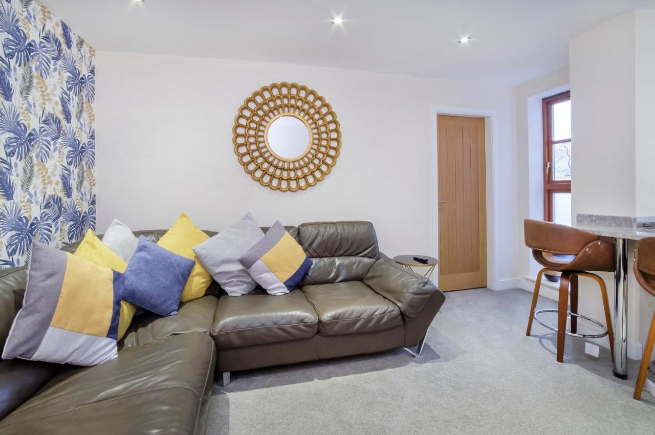 Apartment - Reubens Court *