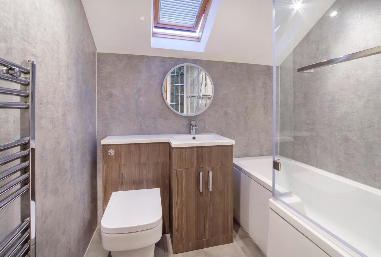 - Reubens Court Apartment York