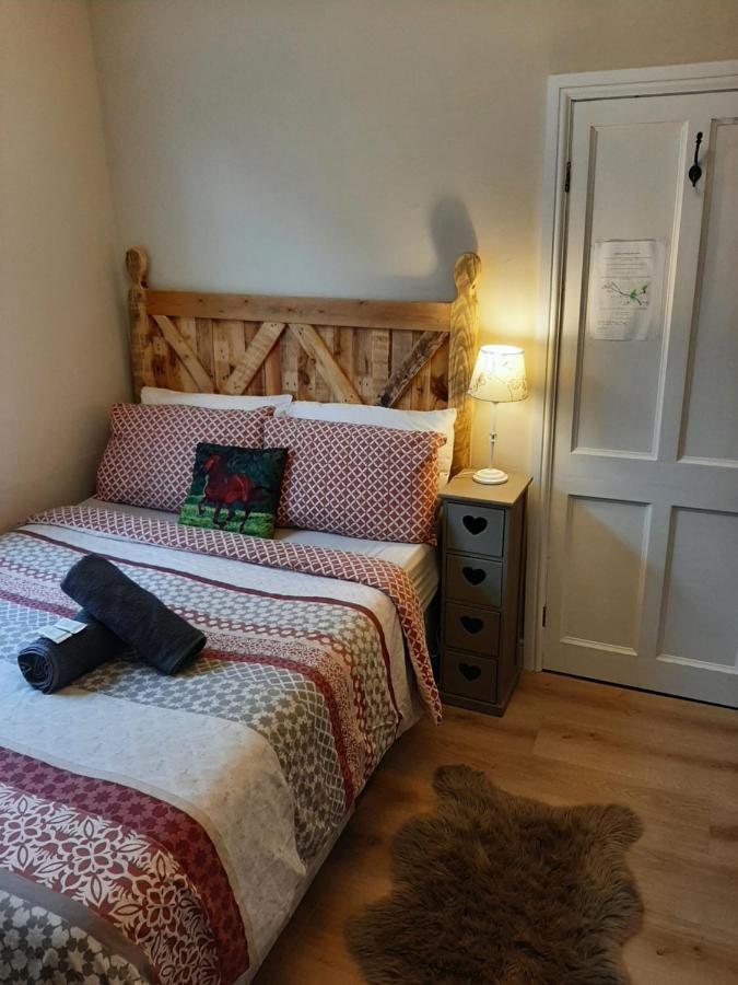 Salisbury - Free Parking Guest house York