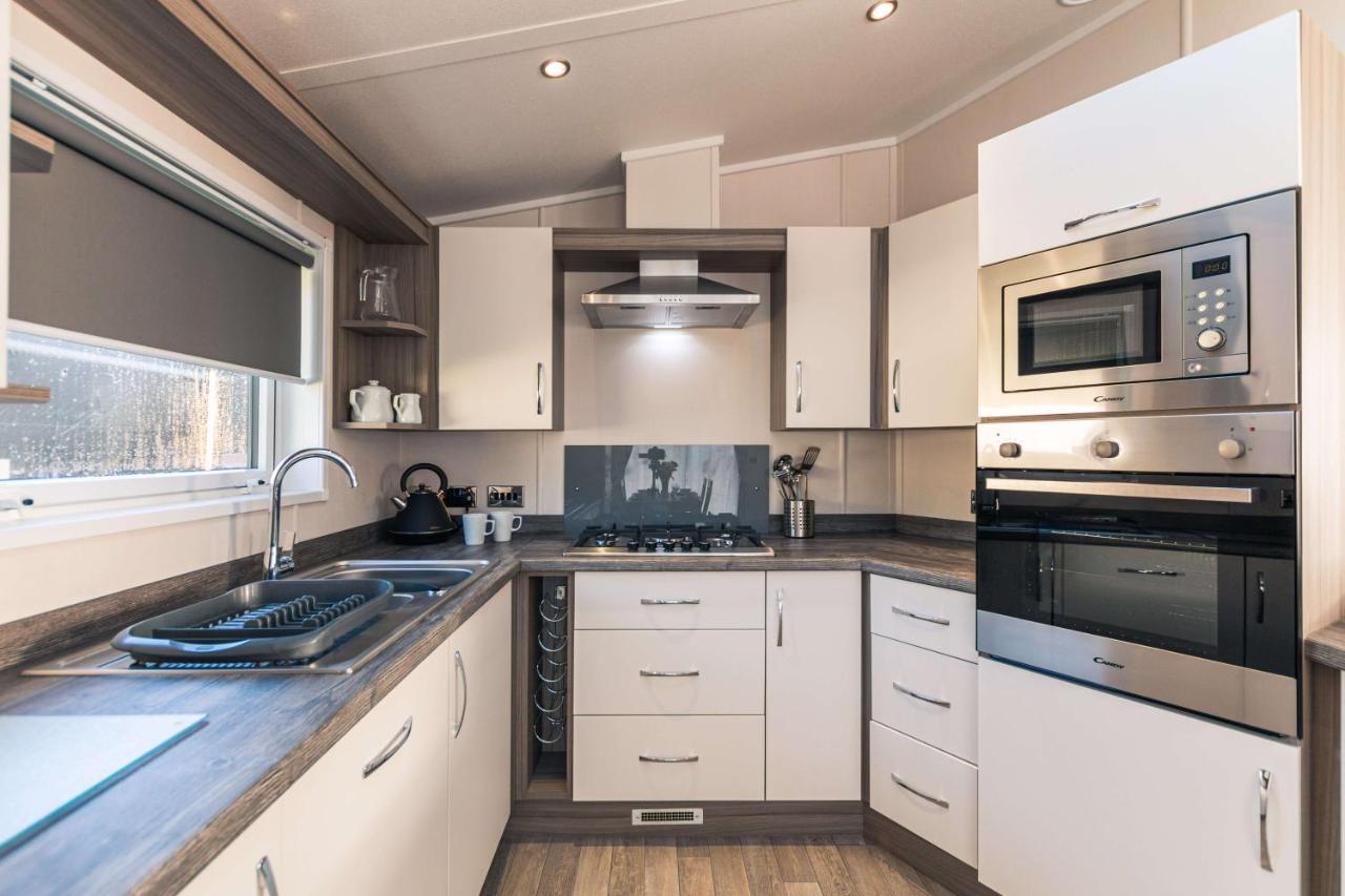 Audley With Hot Tub Holiday home *