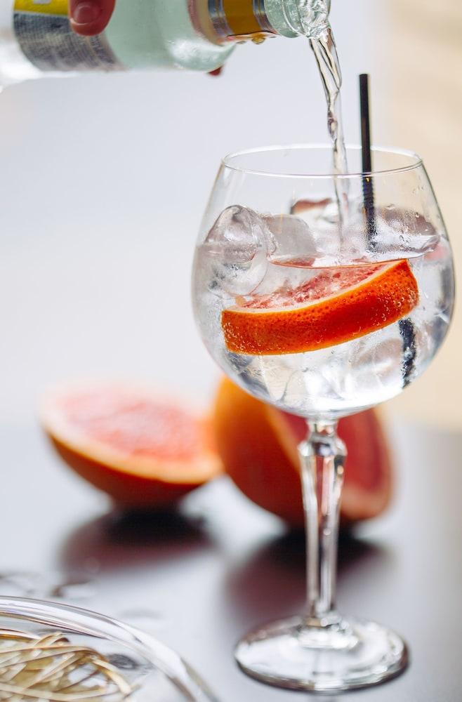 Centre By Ihg 4* York