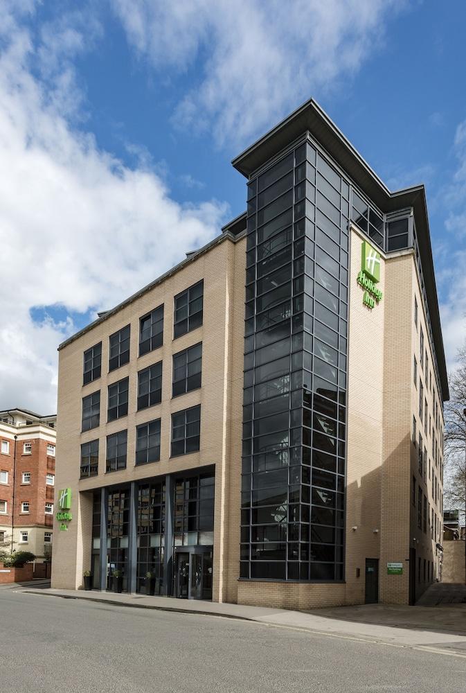 Centre By Ihg 4* York