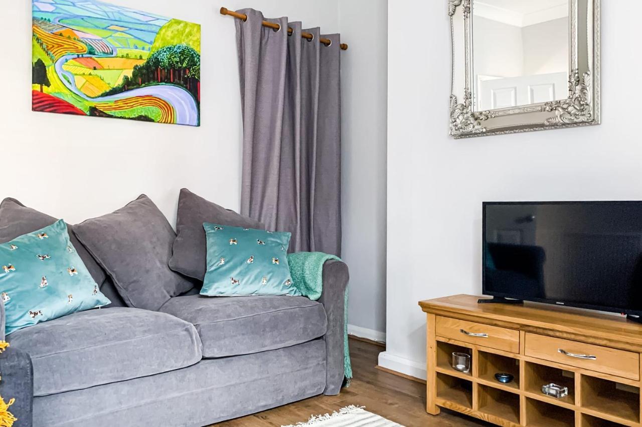 The Knavesmire - Quaint Victorian With Free Parking * York