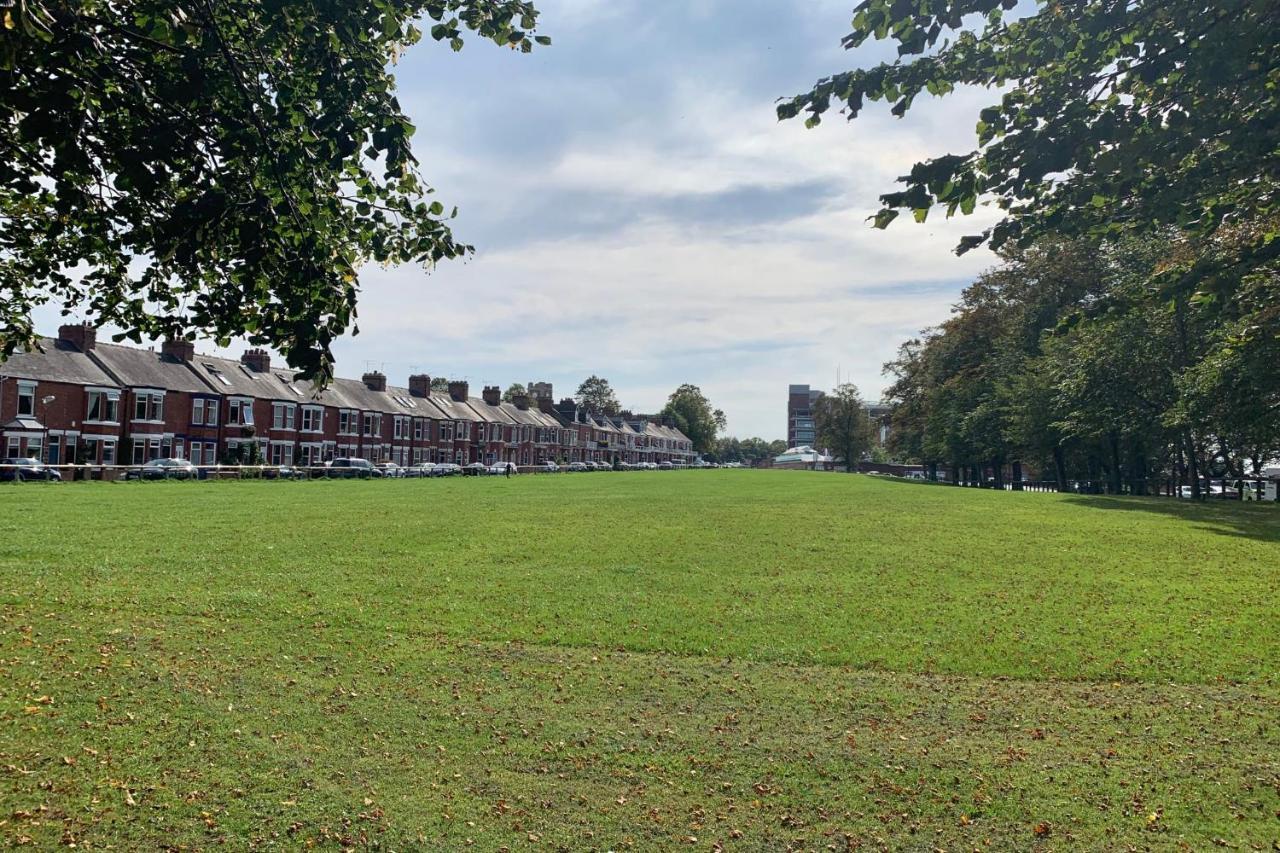 The Knavesmire - Quaint Victorian With Free Parking *